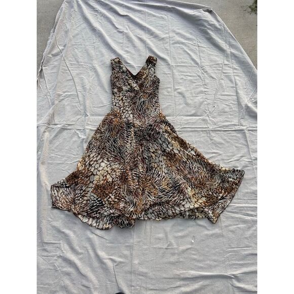 Boho Abstract Animal Print Dress Sz 12 Asymmetrical Handkerchief Hem V-Neck - Picture 3 of 12